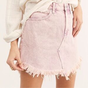 NWT Free People We The Free Bailey Fray Hem Pink Denim Mini Skirt Size 25